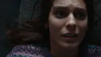 Backdrop to the movie "Laura Hasn