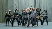 Backdrop to the movie "David Byrne