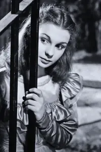 Poster to the movie "Great Expectations" #794784