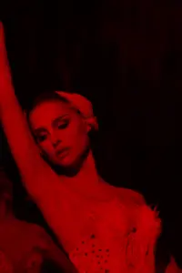 Poster to the movie "Black Swan" #739938
