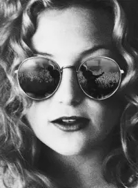 Poster to the movie "Almost Famous" #886114
