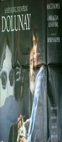 Poster to the movie "Full Moon" #850263