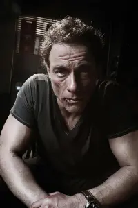 Poster to the movie "JCVD" #799775