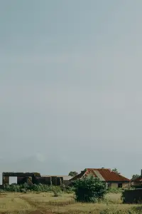 Poster to the movie "Unearthly" #1187940