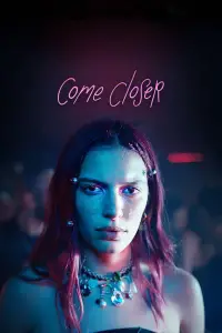 Poster to the movie "Come Closer" #1056322