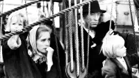 Backdrop to the movie "The Emigrants" #720691