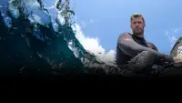 Backdrop to the movie "Shark Beach with Chris Hemsworth" #880607