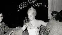 Backdrop to the movie "Ziegfeld Girl" #760251