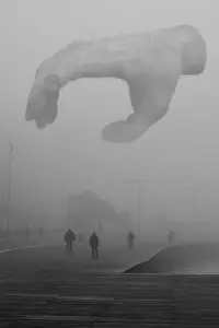 Poster to the movie "Landscape in the Mist" #859379