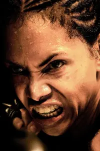 Poster to the movie "Bruised" #253888