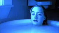 Backdrop to the movie "Heavenly Creatures" #728974