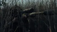 Backdrop to the movie "Sniper: The White Raven" #203854