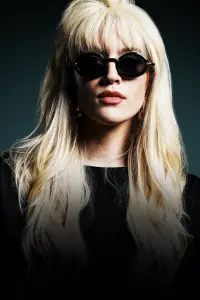 Poster to the movie "Victoria Gotti: My Father