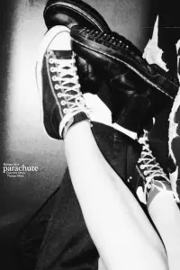 Poster to the movie "Parachute" #798430