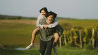 Backdrop to the movie "Sore: Istri Dari Masa Depan" #802262