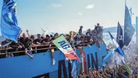Backdrop to the movie "AG4IN - Il film del quarto scudetto del Napoli" #886330