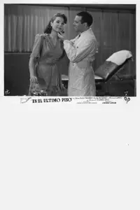 Poster to the movie "En el último piso" #1128665