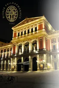 Poster to the movie "Vienna Philharmonic: Spring in Paris" #793355