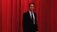 Backdrop to the movie "Twin Peaks: Fire Walk with Me" #819634