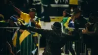 Backdrop to the movie "8/1 – A Democracia Resiste" #823499