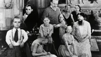 Backdrop to the movie "Freaks" #782413