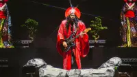 Backdrop to the movie "Empire of the Sun: Lollapalooza Brasil 2025" #732505