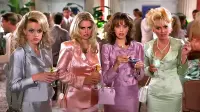 Backdrop to the movie "Romy and Michele