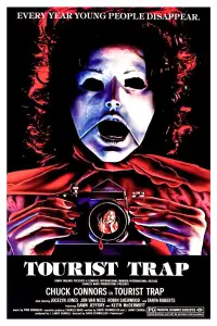 Poster to the movie "Tourist Trap" #1040857