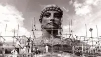 Backdrop to the movie "The Colossus of Rhodes" #685204