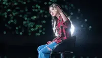 Backdrop to the movie "IU CONCERT : The Golden Hour" #533189