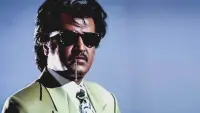 Backdrop to the movie "Annamalai" #863132