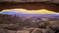 Backdrop to the movie "America
