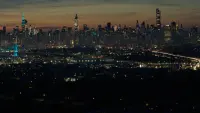 Backdrop to the movie "Spider-Man: No Way Home" #801600