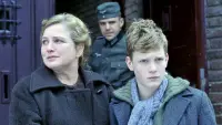 Backdrop to the movie "Winter in Wartime" #773626