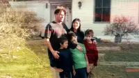 Backdrop to the movie "Trainwreck: Balloon Boy" #815845