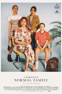 Poster to the movie "A Perfectly Normal Family" #1084558