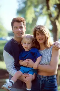 Poster to the movie "Look Who