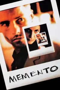 Poster to the movie "Memento" #932585