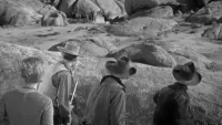 Backdrop to the movie "Along the Great Divide" #693788