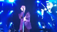 Backdrop to the movie "Depeche Mode: Tour of the Universe — Live in Barcelona" #864211