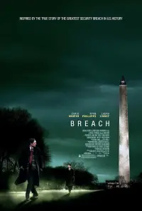 Poster to the movie "Breach" #963044