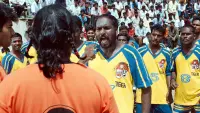 Backdrop to the movie "Ghilli" #729120