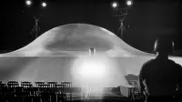 Backdrop to the movie "The Day the Earth Stood Still" #561924