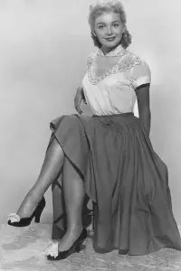 Poster to the movie "The Bounty Hunter" #1239745