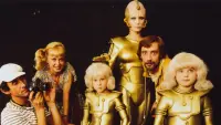 Backdrop to the movie "Visitors from the Galaxy" #762614