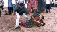 Backdrop to the movie "Ghilli" #729073