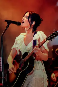 Poster to the movie "Apple Music Live: Gracie Abrams" #1019386