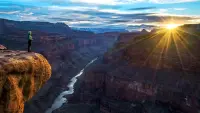 Backdrop to the movie "Into the Grand Canyon" #697852