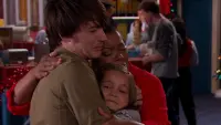 Backdrop to the movie "Merry Christmas, Drake & Josh" #750734