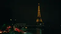 Backdrop to the movie "Midnight in Paris" #742323
